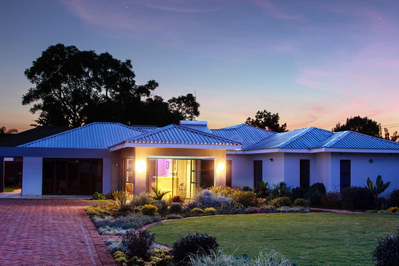 Sarum Lodge Harare Exterior photo